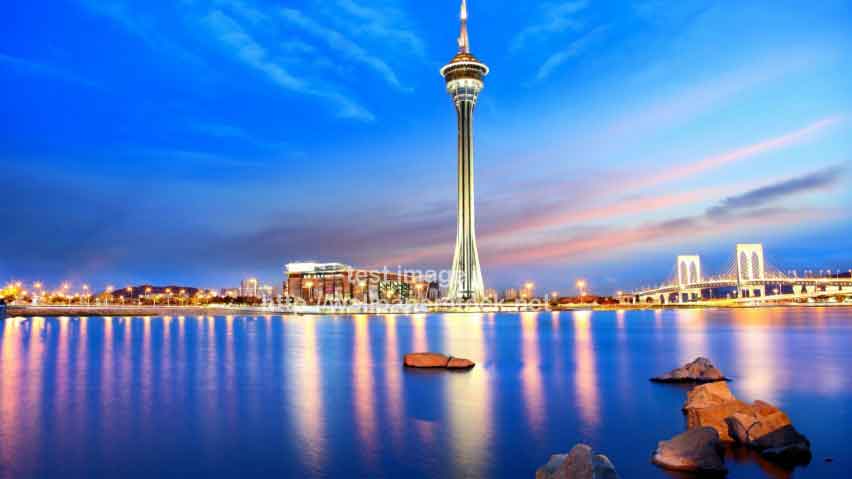 macau-night-view